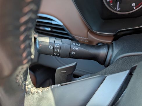 Used 2022 Subaru Outback Touring XT w/ Tech Package 3 image 30