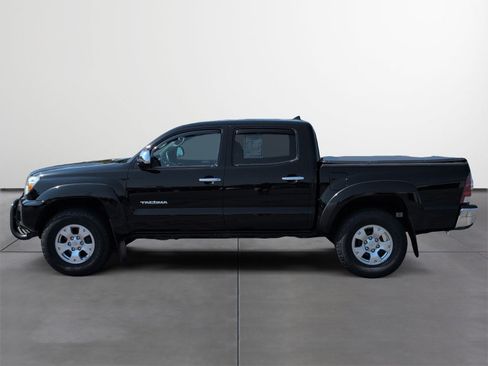 Used 2012 Toyota Tacoma PreRunner w/ SR5 Pkg RWD image 3