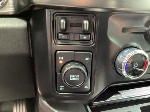 Used 2023 Ford F250 Lariat w/ Lariat Ultimate Package image 60