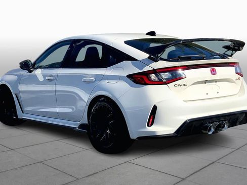 Used 2024 Honda Civic Type R image 12