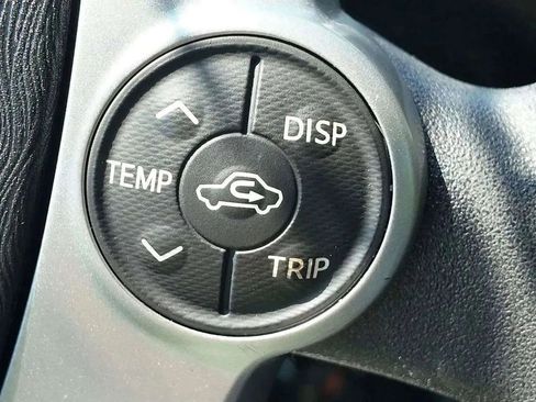 Used 2014 Toyota Prius C Two image 20