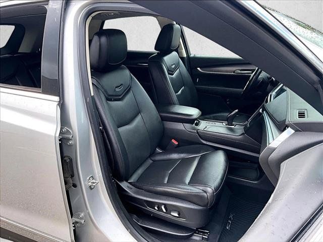 Used 2019 Cadillac XT5 Luxury AWD/4WD image 9