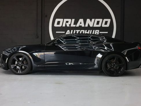 Used 2016 Chevrolet Camaro SS RWD image 3