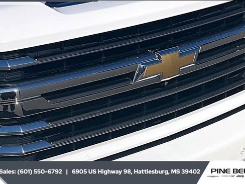 Used 2022 Chevrolet Silverado 2500 High Country w/ Safety Package II image 21