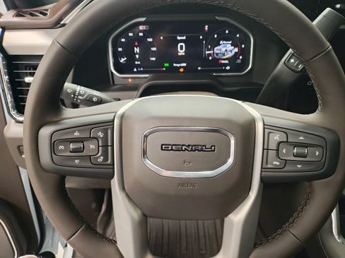 New 2026 GMC Sierra 2500 Denali w/ Denali Reserve Package AWD/4WD image 28