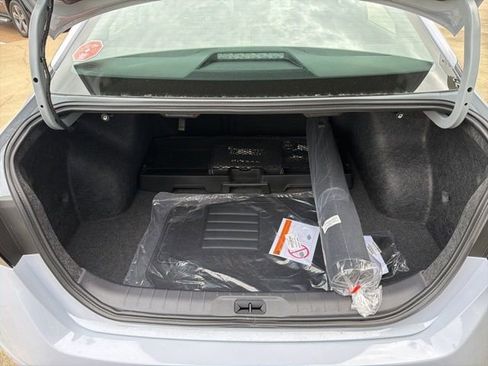 New 2026 Nissan Altima 2.5 SR image 21