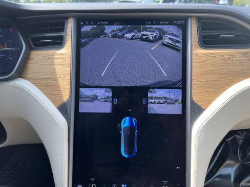 Used 2020 Tesla Model S Long Range Plus AWD/4WD image 19