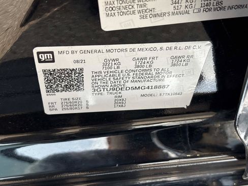 Used 2021 GMC Sierra 1500 SLT w/ SLT Premium Package AWD/4WD image 37