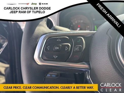 Used 2025 Jeep Wrangler Sahara image 15