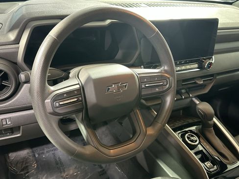 Used 2023 Chevrolet Colorado Trail Boss w/ Advanced Trailering Package image 18