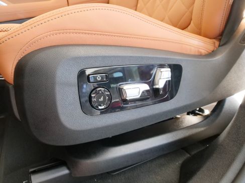 New 2026 BMW X6 xDrive40i image 16