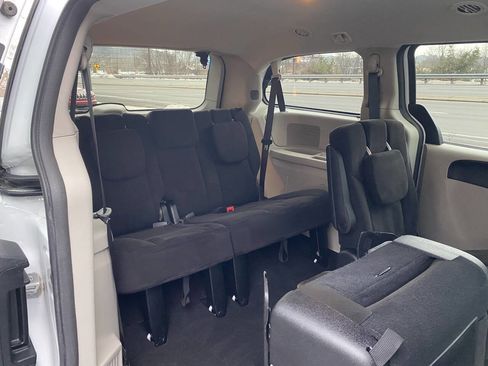 Used 2014 Dodge Grand Caravan SE w/ Quick Order Package 29E SE image 14