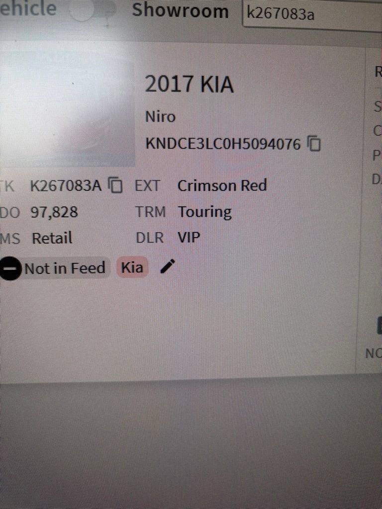 Used 2017 Kia Niro Touring FWD image 4