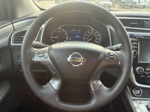 Used 2020 Nissan Murano S AWD/4WD image 7