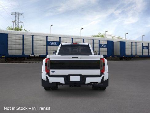 New 2026 Ford F350 4x4 Crew Cab DRW Super Duty image 5