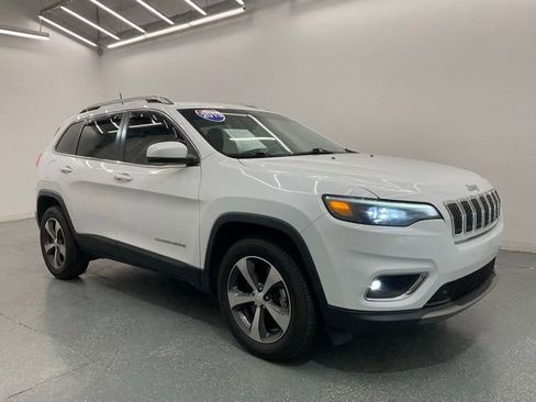 Used 2019 Jeep Cherokee Limited AWD/4WD image 8