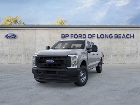 New 2026 Ford F250 XL w/ 360-Degree Camera Package AWD/4WD image 2