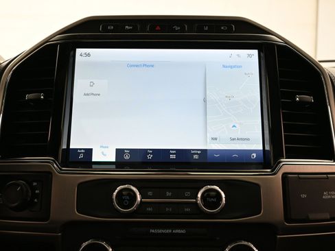 Used 2022 Ford F250 Platinum w/ FX4 Off-Road Package image 35