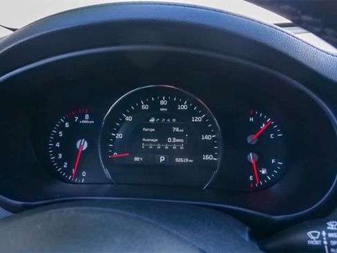 Used 2018 Kia Sorento SX image 22