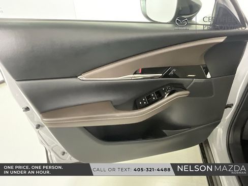 Certified 2025 MAZDA CX-30 2.5 Turbo w/ Premium Package image 17