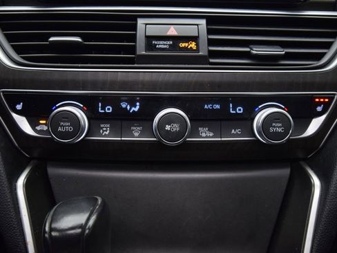 Used 2018 Honda Accord EX-L image 28