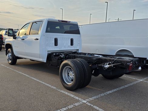 New 2025 Chevrolet Silverado 3500 W/T w/ WT Convenience Package image 10