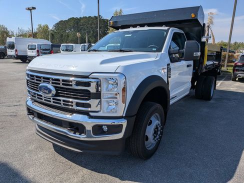 New 2026 Ford F550 4x4 Regular Cab Super Duty w/ XL Chrome Package image 5