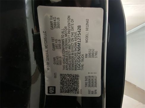 Used 2021 Chevrolet Colorado LT w/ Redline Special Edition image 27