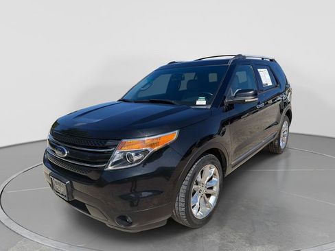 Used 2014 Ford Explorer Limited w/ Equipment Group 301A AWD/4WD image 8