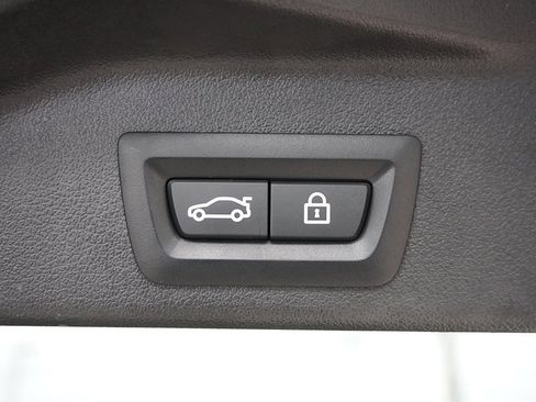 Used 2023 BMW X5 xDrive40i w/ Premium Package image 25