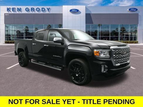 Used 2022 GMC Canyon Denali AWD/4WD image 1