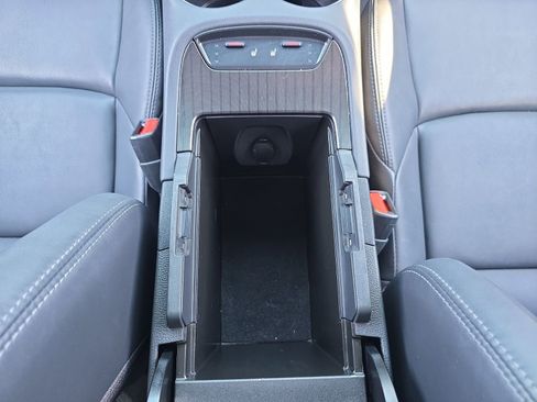 Certified 2024 Toyota Venza XLE image 18