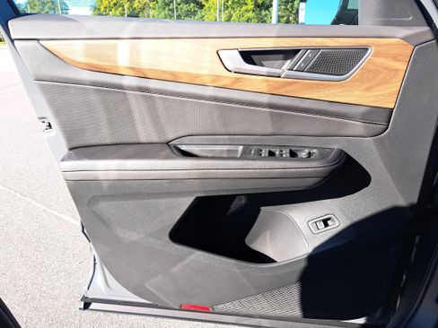 New 2026 Volkswagen Atlas SE image 26