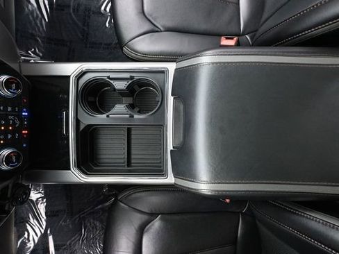 Used 2020 Ford F450 Platinum w/ FX4 Off-Road Package image 37