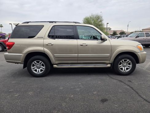 Used 2005 Toyota Sequoia Limited image 6