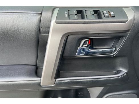 Used 2021 Toyota 4Runner SR5 image 13