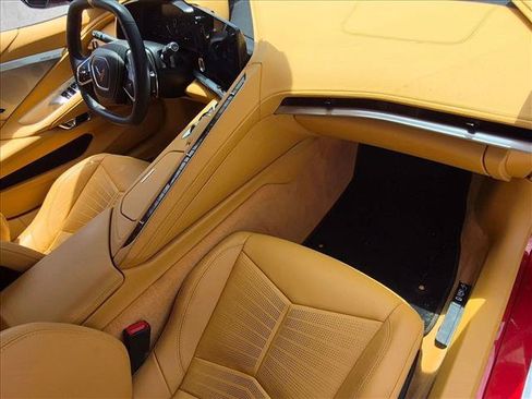 Used 2024 Chevrolet Corvette Stingray Premium Conv w/ Z51 Performance Package RWD image 19