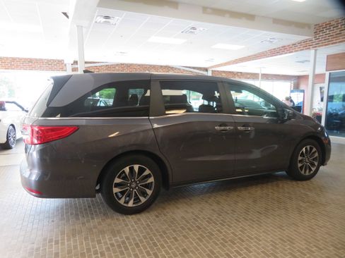 Used 2024 Honda Odyssey EX-L image 58