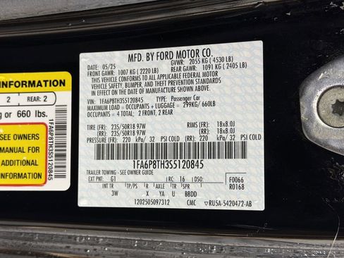 Used 2025 Ford Mustang Premium image 30