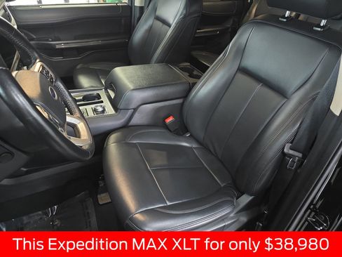 Used 2024 Ford Expedition Max XLT image 24