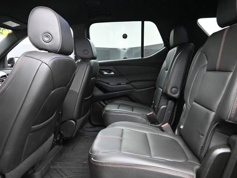 Certified 2023 Chevrolet Traverse RS w/ LPO, Floor Liner Package image 13