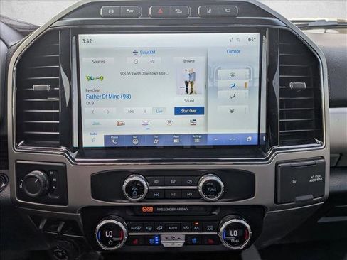 Certified 2022 Ford F250 Lariat w/ Tremor Off-Road Package image 14