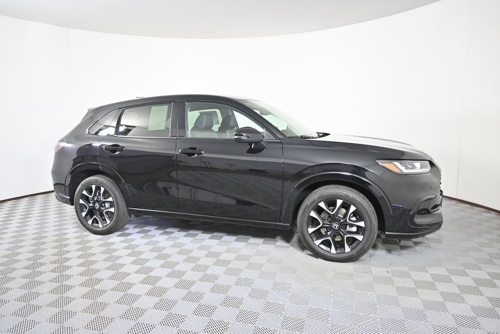 Used 2026 Honda HR-V EX-L image 8
