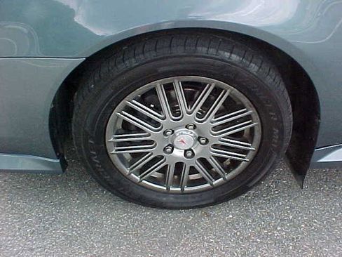 Used 2007 Pontiac Grand Prix GT w/ Special Edition Package FWD image 4