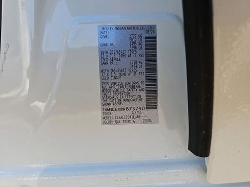 Used 2024 Nissan Frontier SV w/ SV Convenience Package image 35