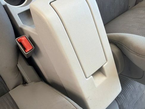 Used 2007 Dodge Caliber SXT FWD image 23