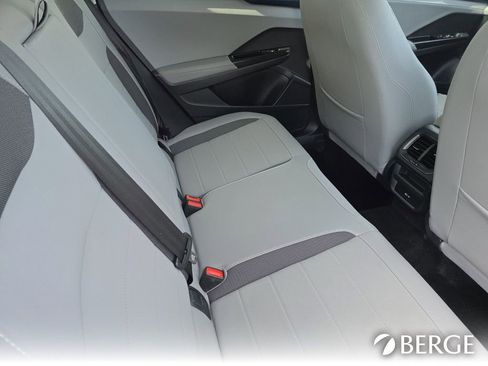 Used 2024 Volkswagen Taos SE AWD/4WD image 29