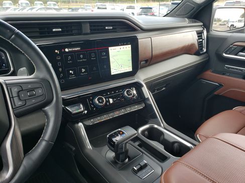 Used 2024 GMC Sierra 1500 Denali Ultimate image 21