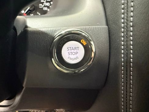 Used 2023 INFINITI QX80 Luxe image 47