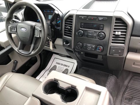 Used 2017 Ford F250 XL RWD image 22